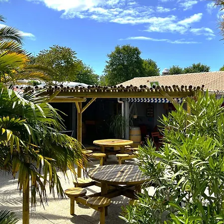 La Chenaie Κάμπινγκ 3*