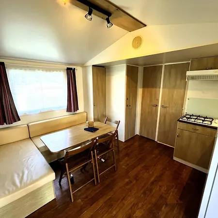 La Chenaie Camping 3*
